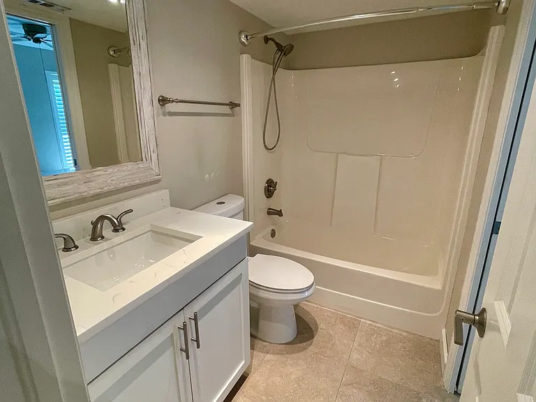 245 Lanchester Ct — Photo 25