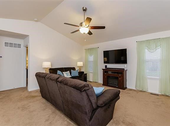 Vaulted Great Room