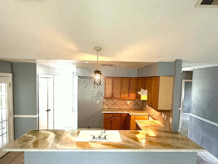 3226 Hombly Rd — Photo 5