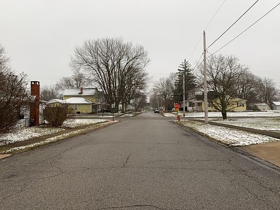 5th image of 24 Clark Ave