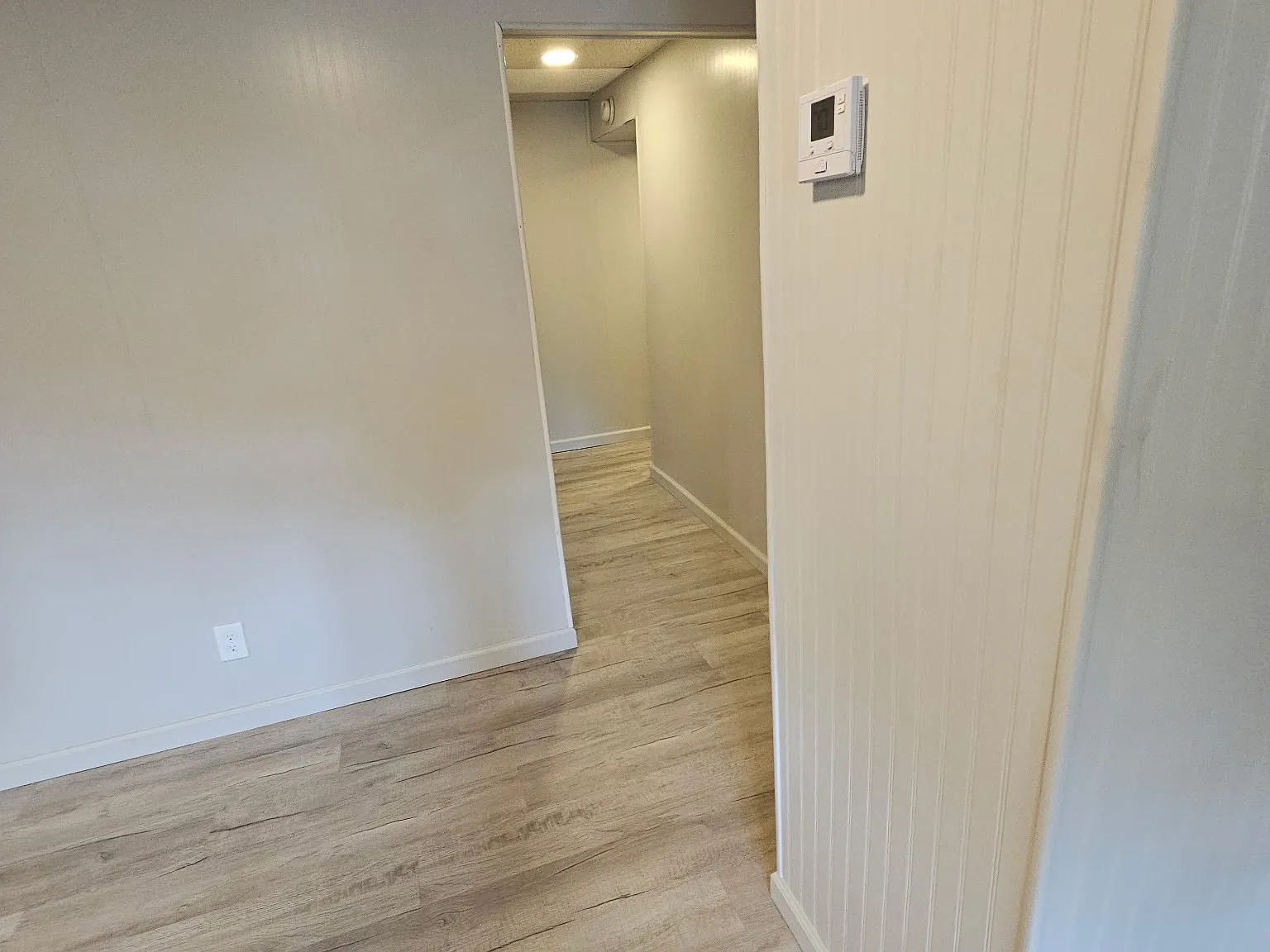 2 bed, $1,100 — Photo 4