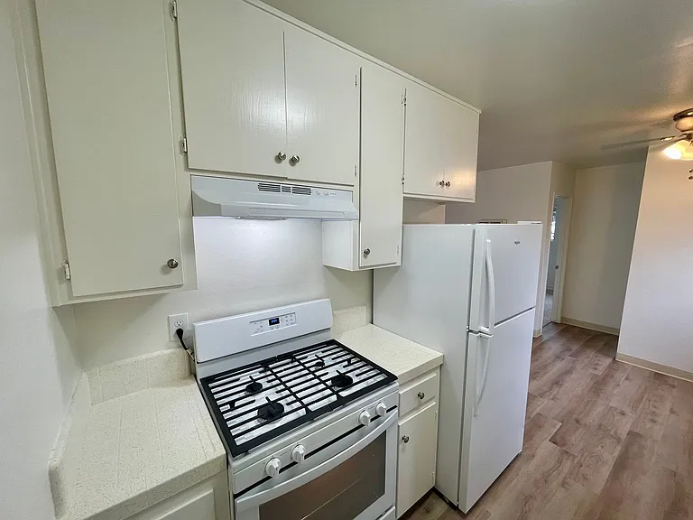 Garden View Apartment Homes — Photo 8