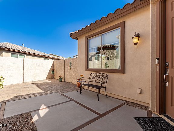 3rd image of 36015 W CATALAN Street