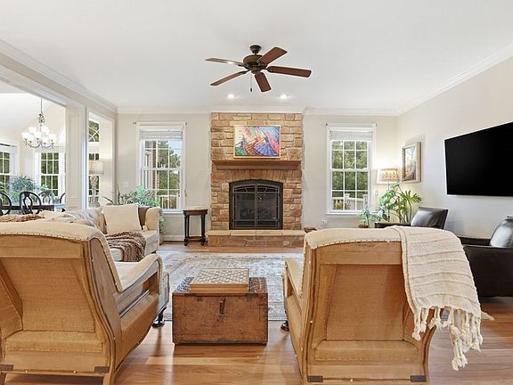 5th image of 1412 Scarlett Ridge Dr