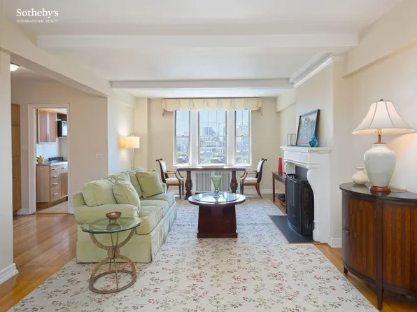 299 West 12th Street image 1 of 10