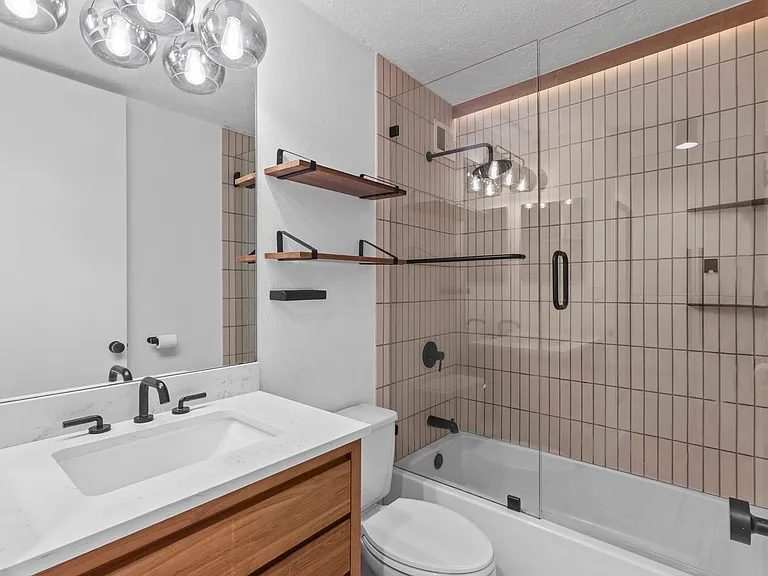 2121 Ala Wai Blvd #1203 — Photo 14