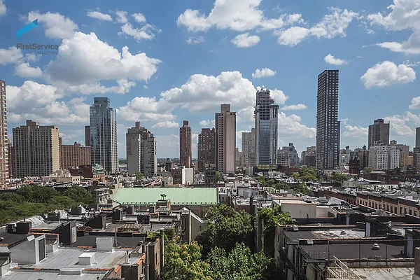 Rented by FirstService Realty (legacy) | media 9