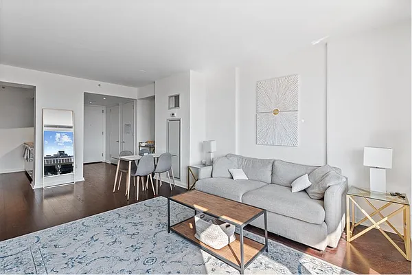 Rented by Douglas Elliman | media 24