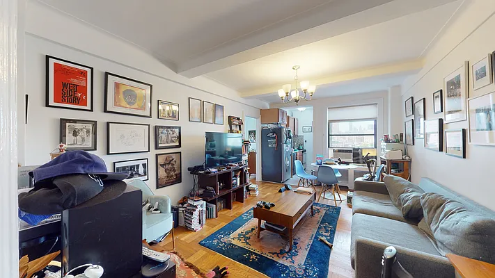 Rented by Bond New York | media 12