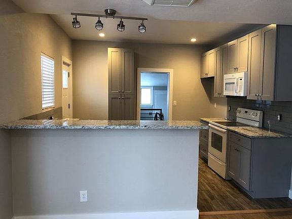 5th image of 5401 Lowell Blvd