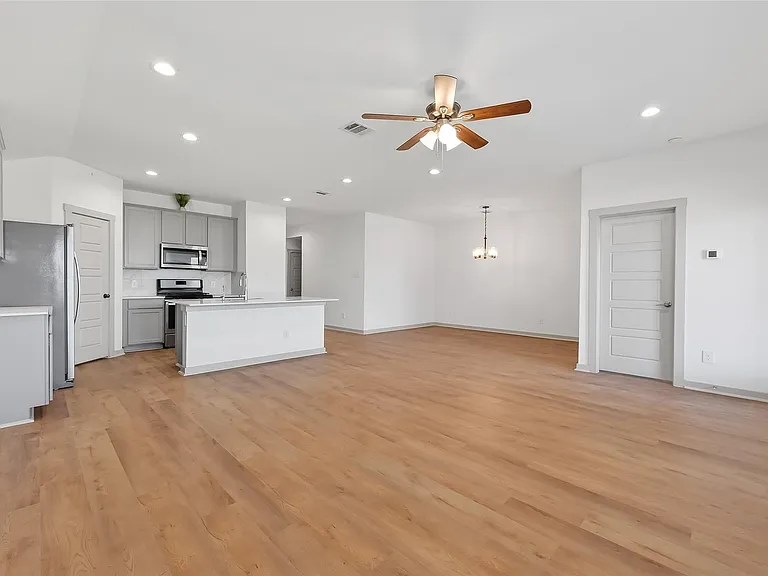827 Silver Kettle Dr — Photo 8