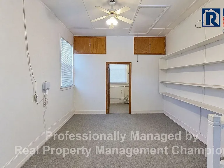 639 N College Rd — Photo 21