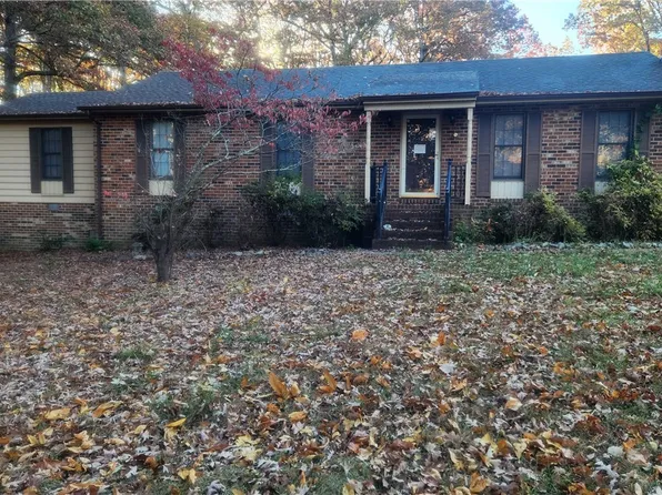 3617 Malpas Dr, Sandston, VA 23150