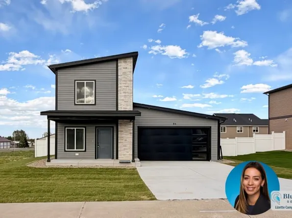 86 26th St, Wheatland, WY 82201