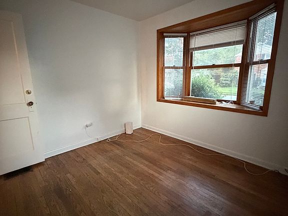 4th image of 206 Murray Rd