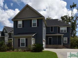 42 Waverly Ln, Richmond Hill, GA 31324