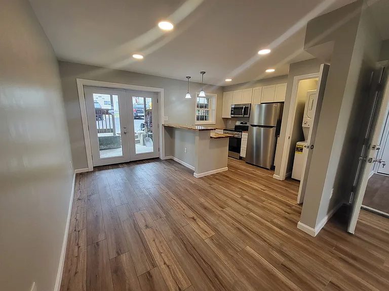 515 Davis St — Photo 4