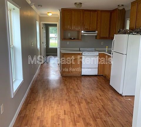 2nd image of 8400 W Oaklawn Rd #61