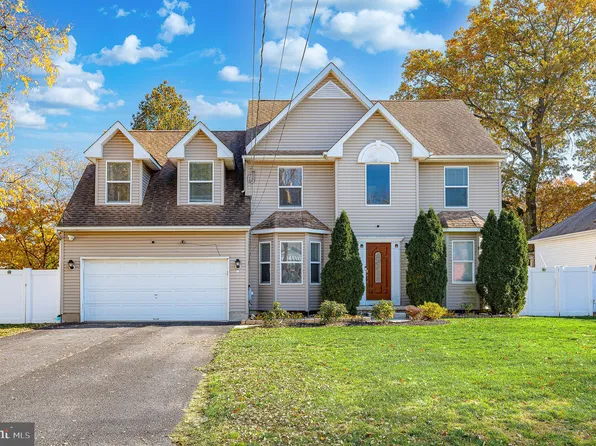 105 Beideman Ave, Cherry Hill, NJ 08002