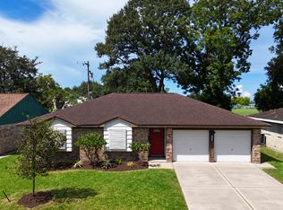 1109 N Noble Rd, Texas City, TX 77591