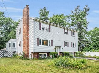 79 8th St, Tewksbury, MA 01876