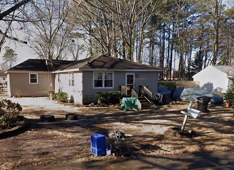 1st image of 203 Marlene St