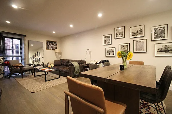 Rented by Bold New York | media 15