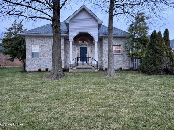1118 Silvercrest Ln, Louisville, KY 40223