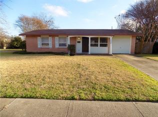 13226 Castleton Dr, Farmers Branch, TX 75234