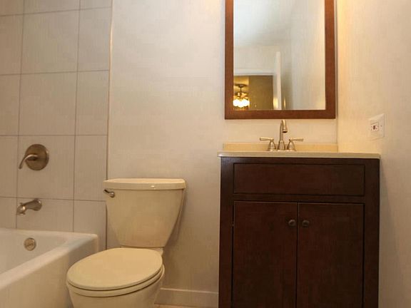2nd image of 211 E Ohio St APT 1905