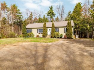 84 Baptist Common Rd, Templeton, MA 01468