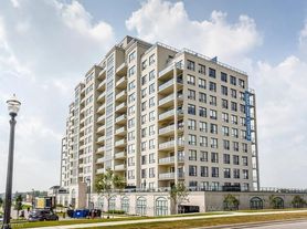 260 Villagewalk Blvd