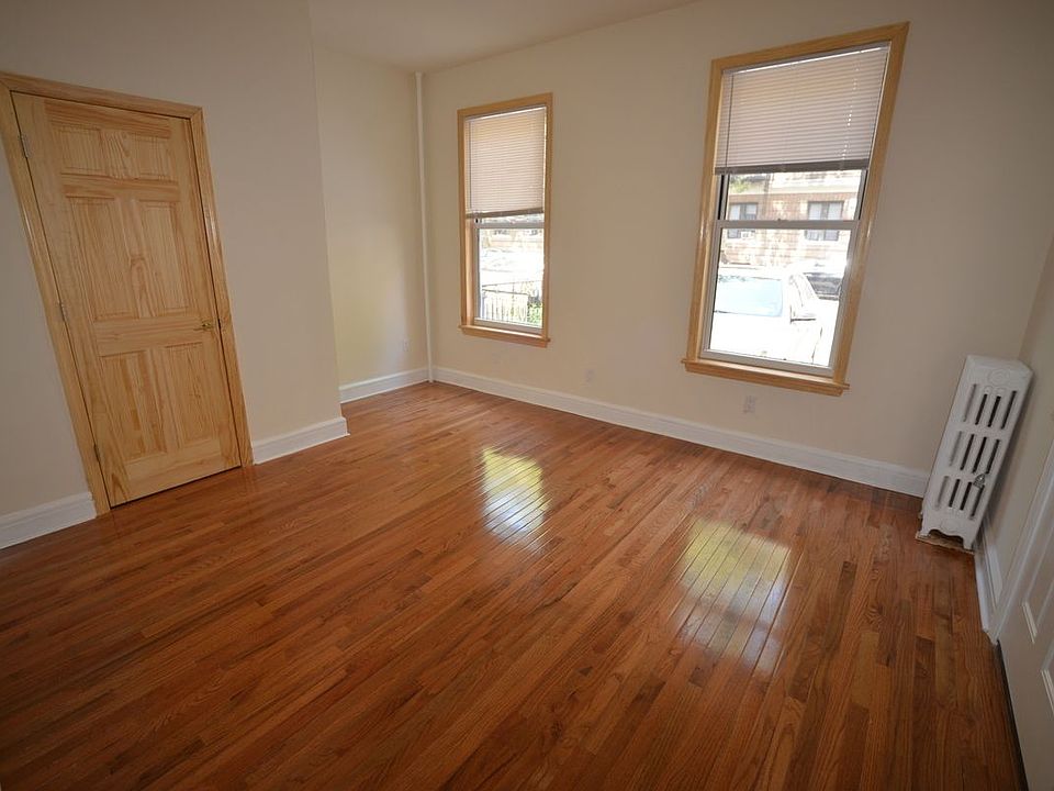2nd image of 3611 28th Ave APT 3