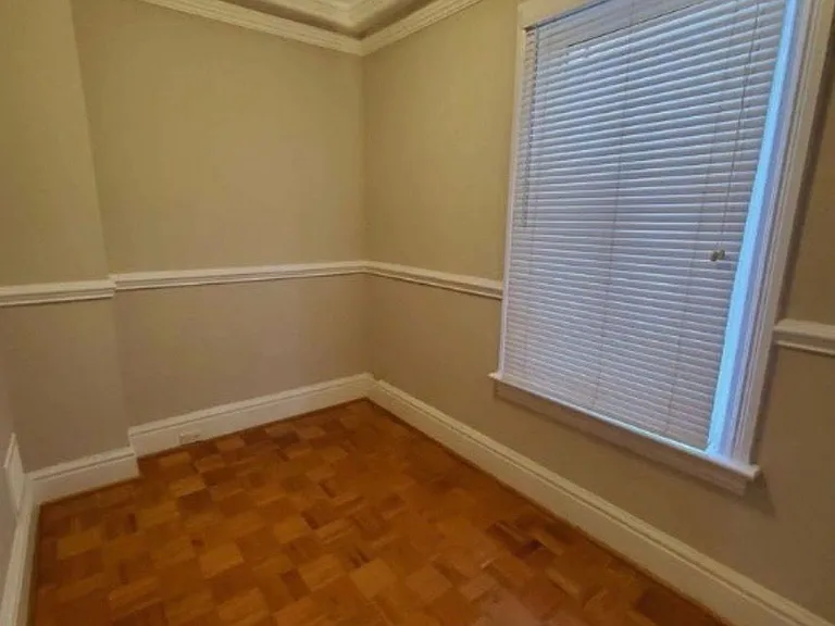 331 Saint Clarens Ave — Photo 8