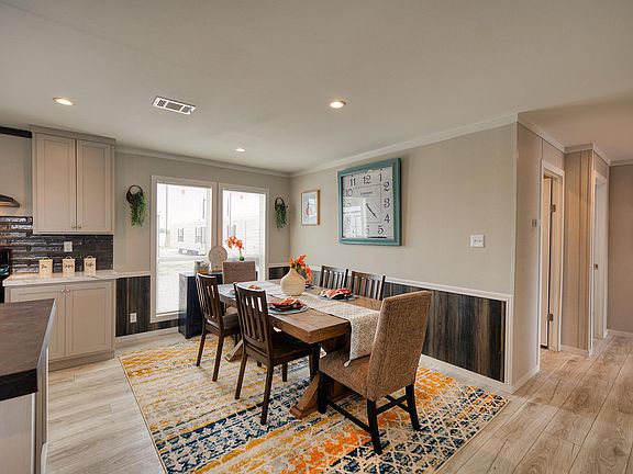 3rd image of 6511 Ben White Blvd #16