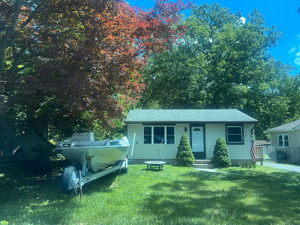1st image of 4 Florida Ave