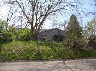 4240 S Center Rd, Burton, MI 48519