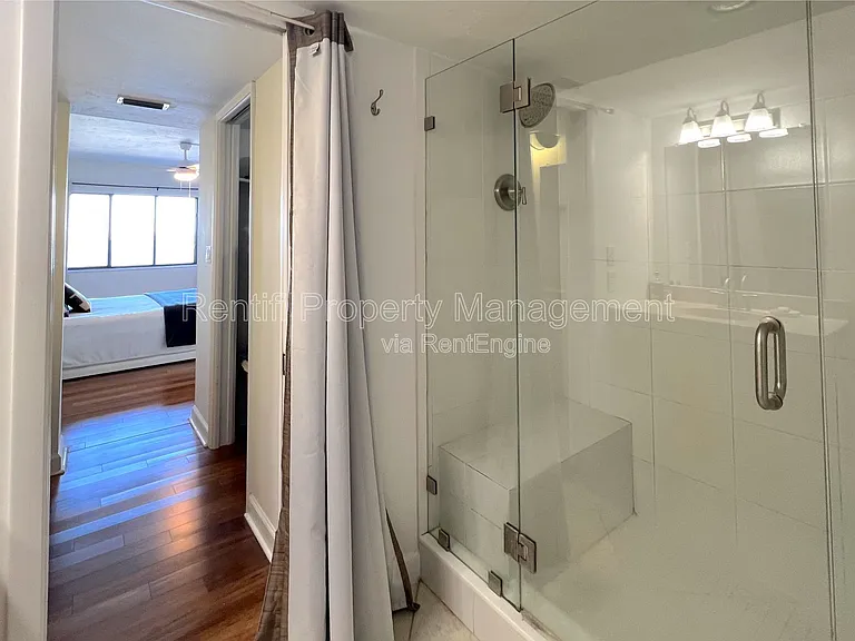 2711 1st St #502 — Photo 18