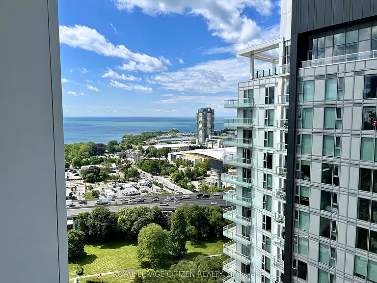 30 Ordnance St #2402 — Photo 40