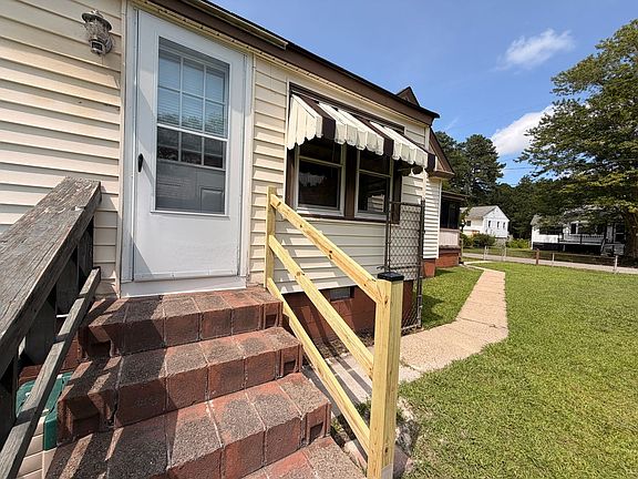 3rd image of 46 Langley St