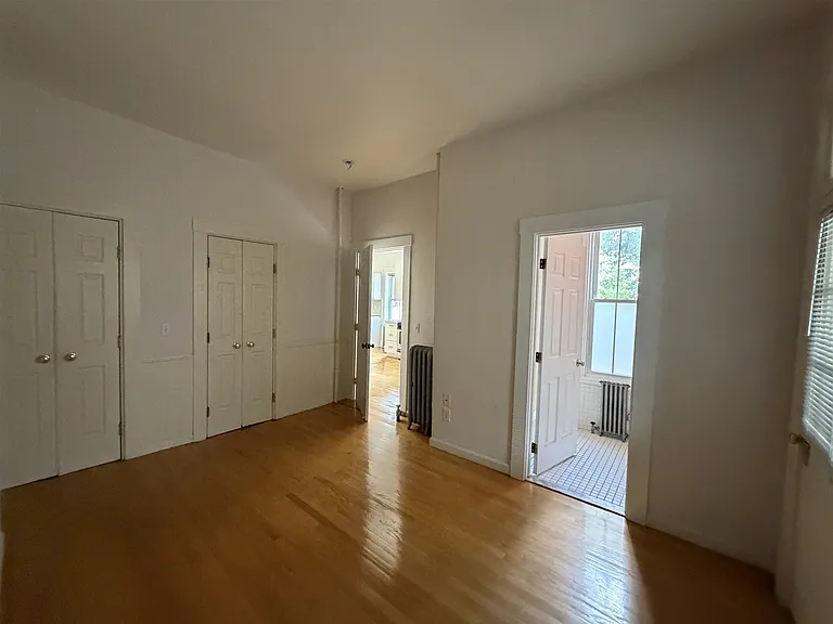 43 Laurel St #1 — Photo 7
