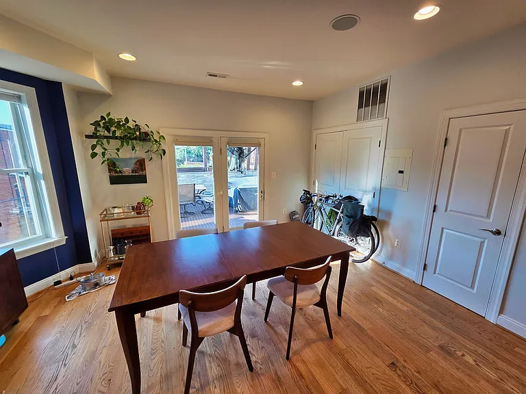 907 Webster St NW #3 — Photo 10