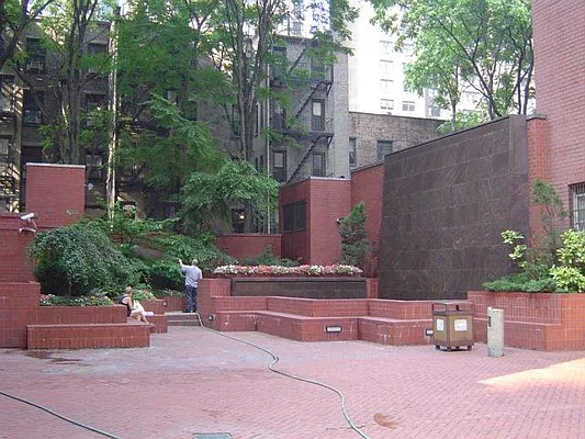 Rented by Royal Operation System | media 26