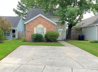 2907 Robinwood Ln, Northport, AL 35476