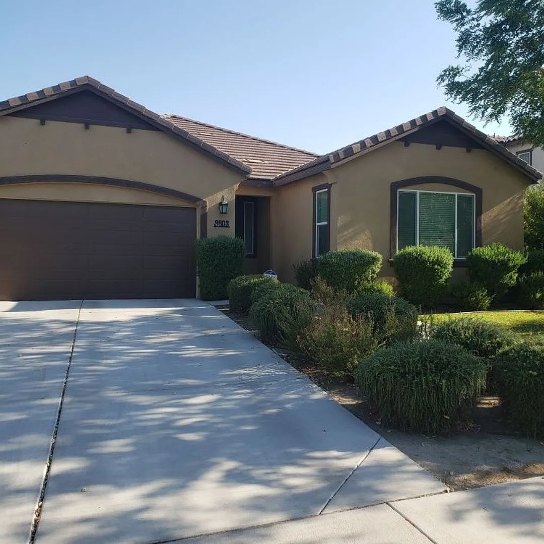 9803 Buckhorn Peak Drive - House — Photo 1