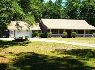1925 Hickory Ln, Longs, SC 29568