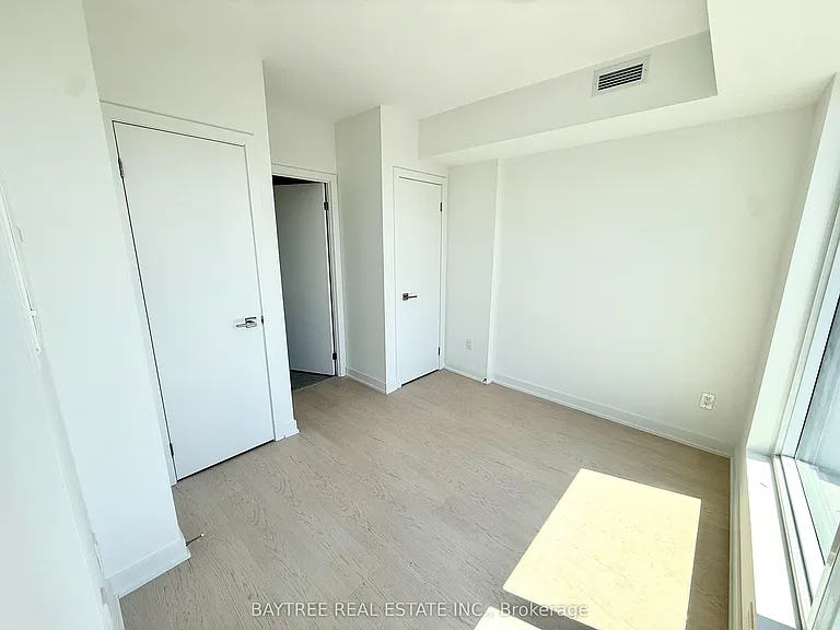 252 Church St #5315 — Photo 8