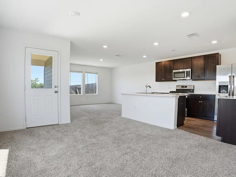 12213 Rising Moon Ln — Photo 2