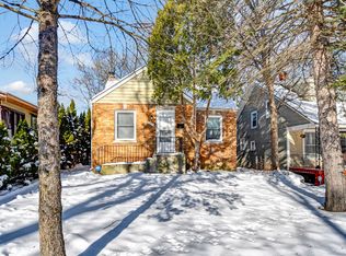 351 W 16th Pl, Chicago Heights, IL 60411