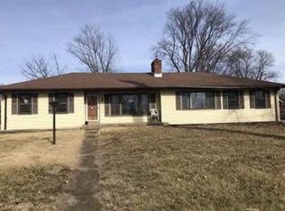 11333 Larimore Rd, Saint Louis, MO 63138